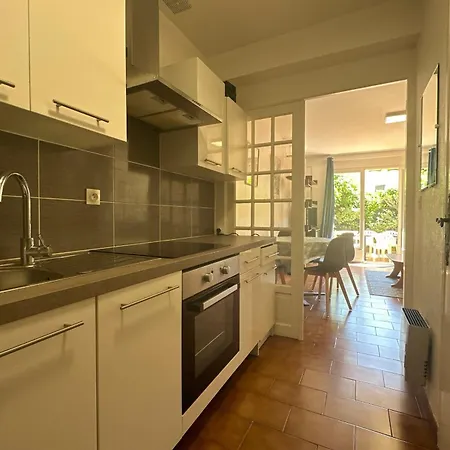 Nice House With Terrace In Mandelieu-La Napoule Exterior photo